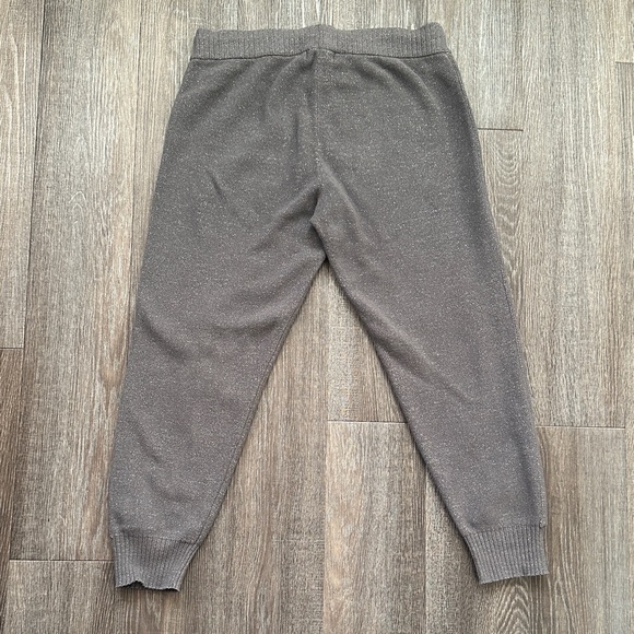 Barefoot Dreams Cozy Chic Ultra light Joggers - Picture 3 of 4